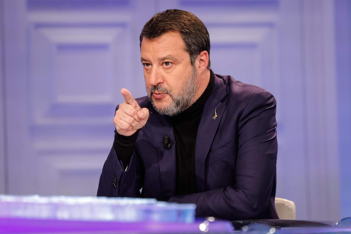 salvini contro l'elettrico