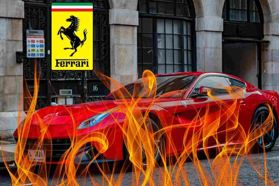 Ferrari F8 Spider fuoco Spagna novità video