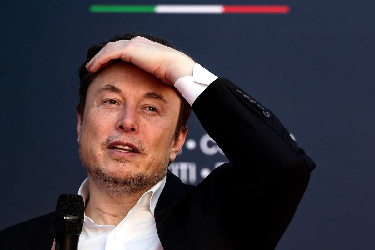 Elon Musk calo vendite Tesla California