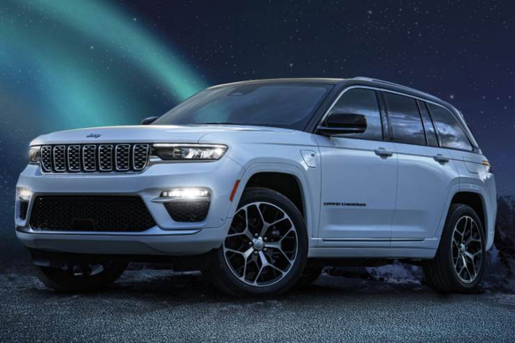 Jeep Grand Cherokee 4xe Wrangler richiamo problemi sbrinamento