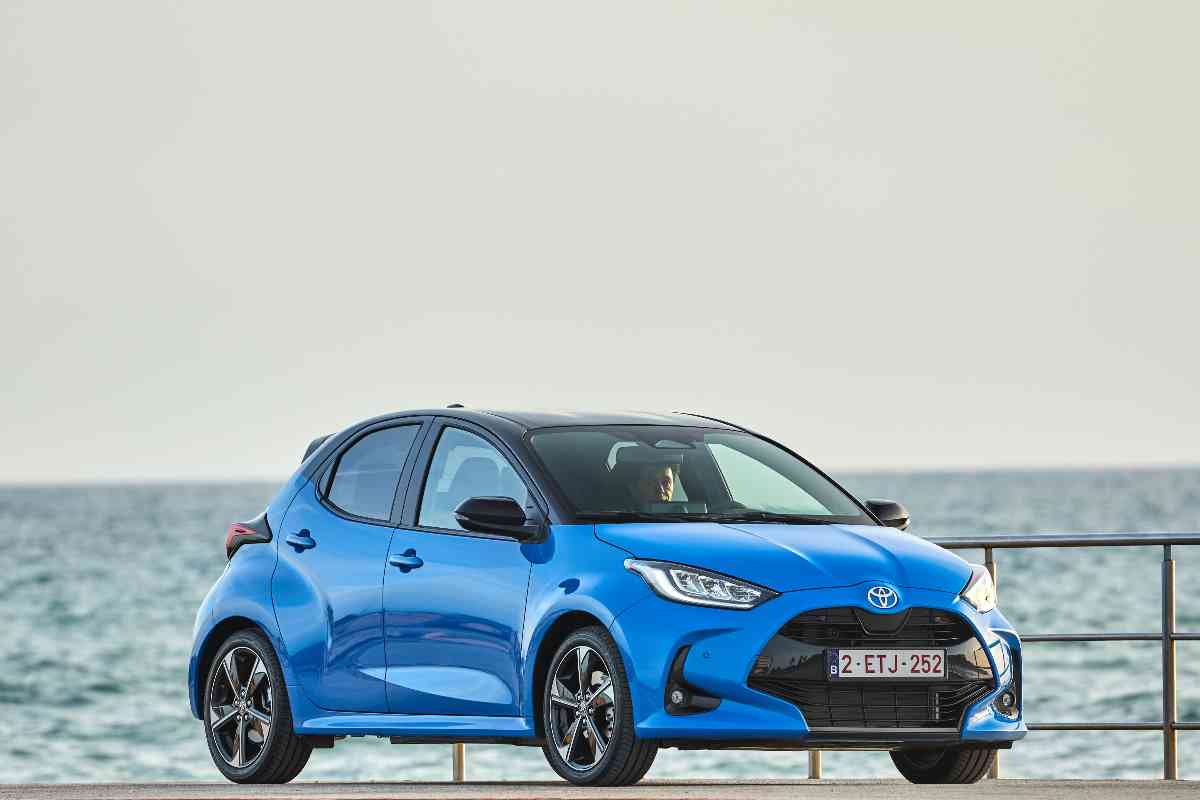 Nuova Toyota Yaris Hybrid motore potenziato