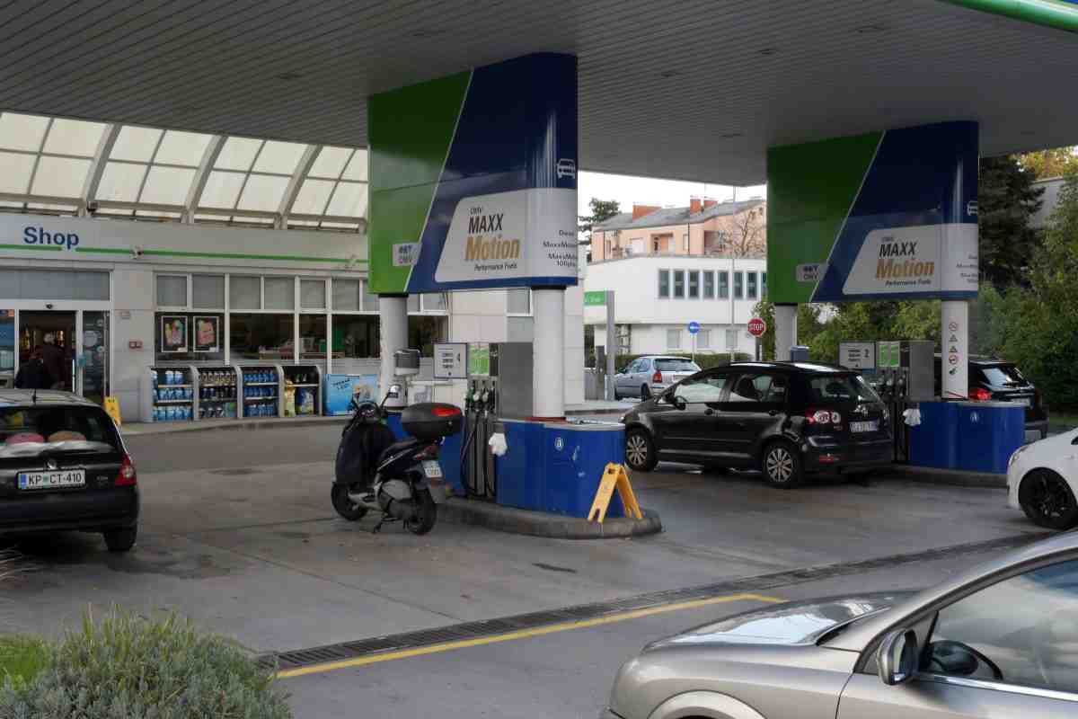 Costo benzina 1.50 Slovenia