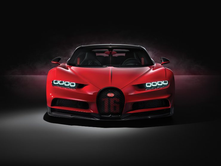 Bugatti Chiron duello Lamborghini