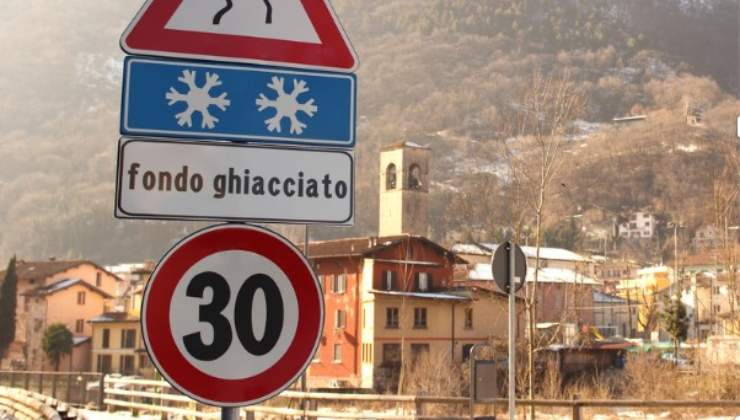 Limiti di velocità provvedimento italia