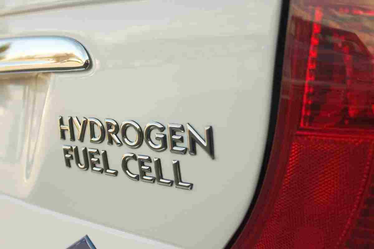 auto idrogeno futuro elettrico