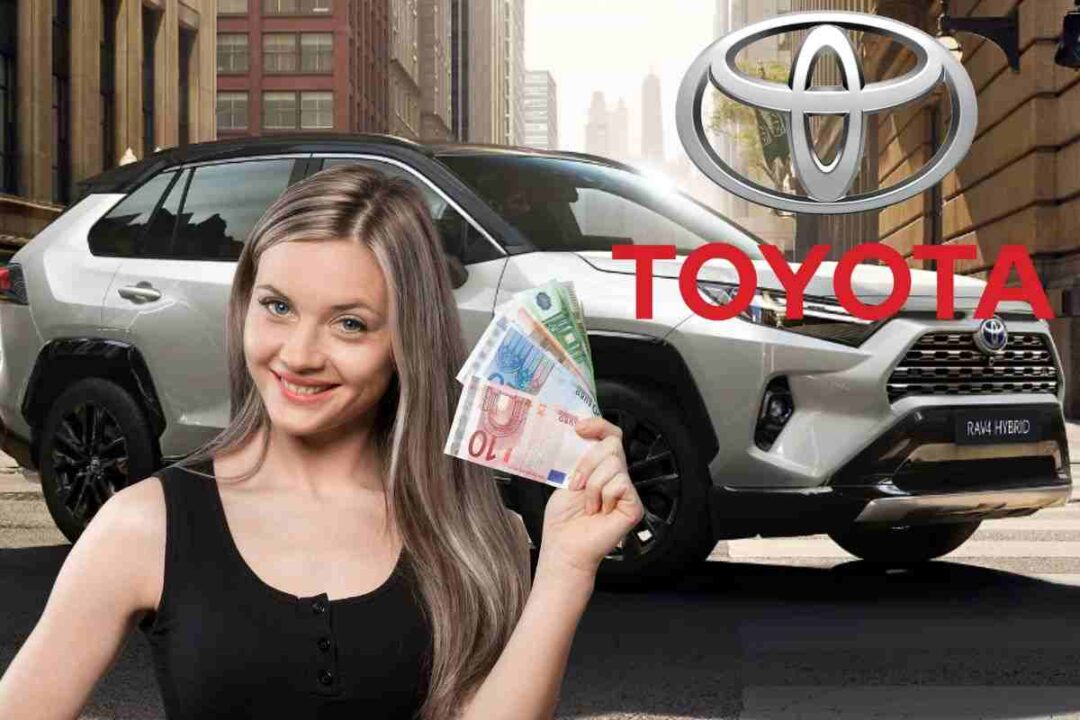 Toyota RAV4 prezzo crolla 20 mila Euro
