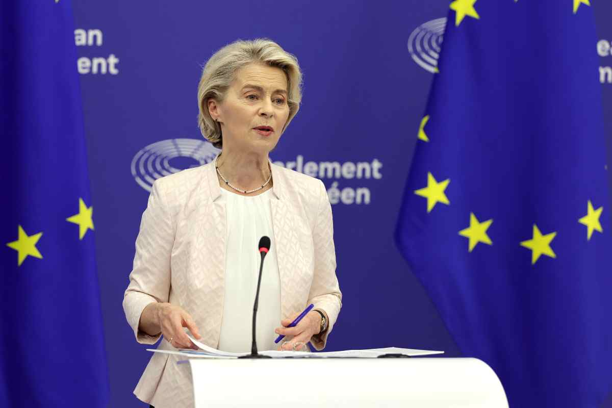 auto elettriche e - fuel unione europea Von der Leyen