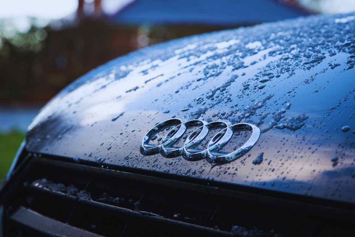 Audi cosa accade?