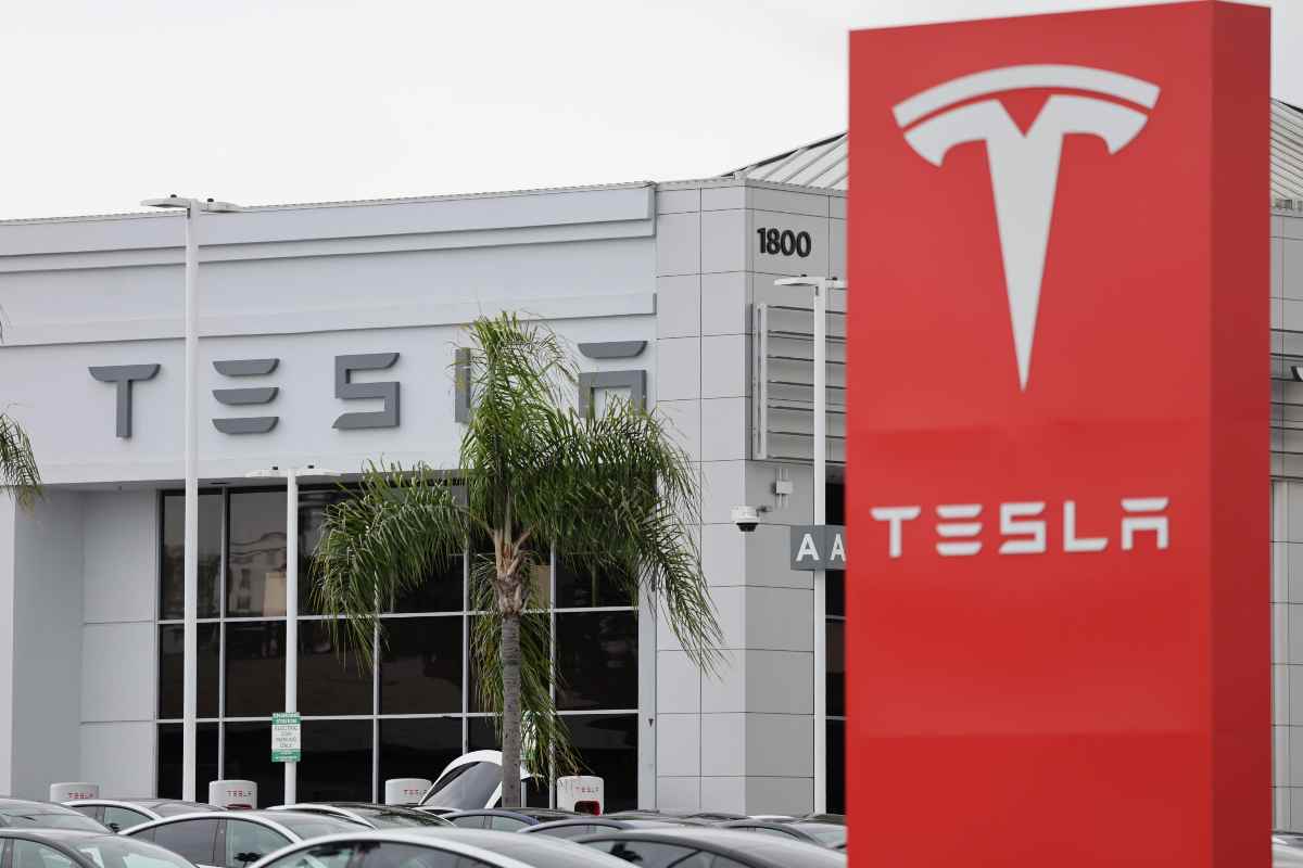 Tesla cambia tutto