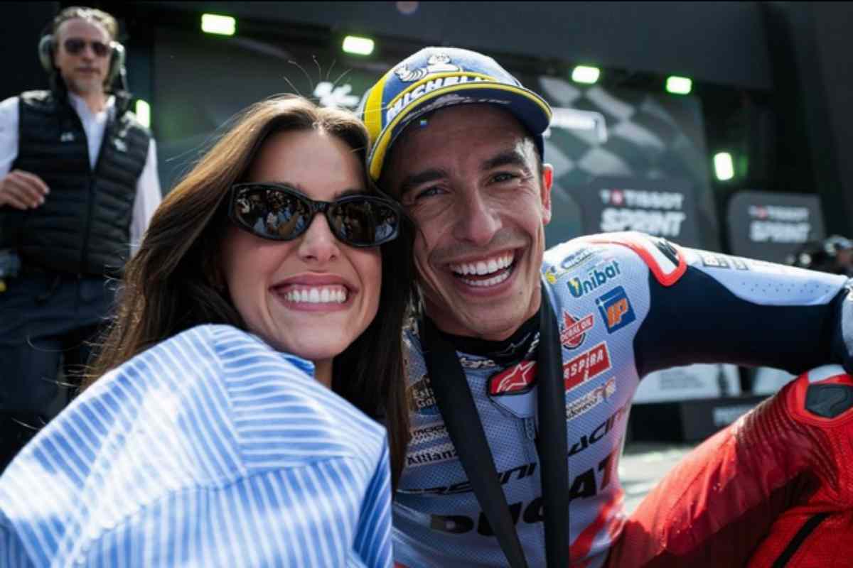 Gemma Pinto e Marc Marquez foto clamorosa