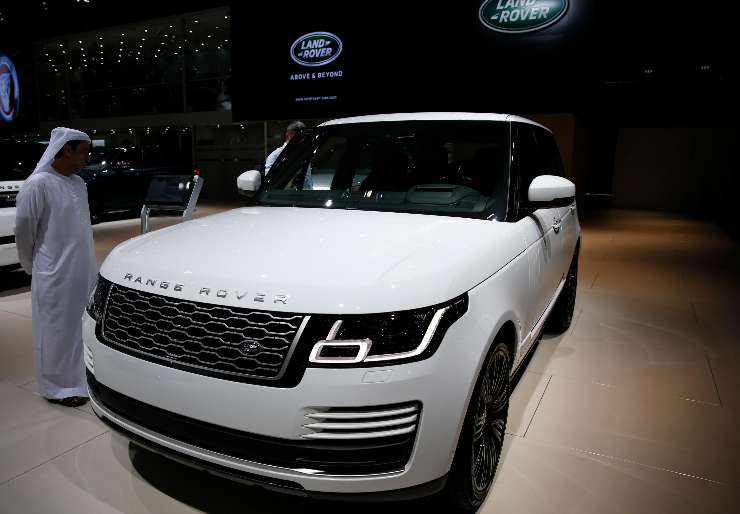 Range Rover arriva la BEV