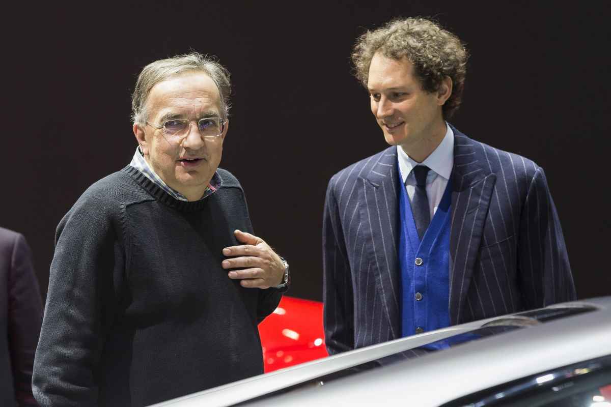 Marchionne piano, bufera su John Elkann