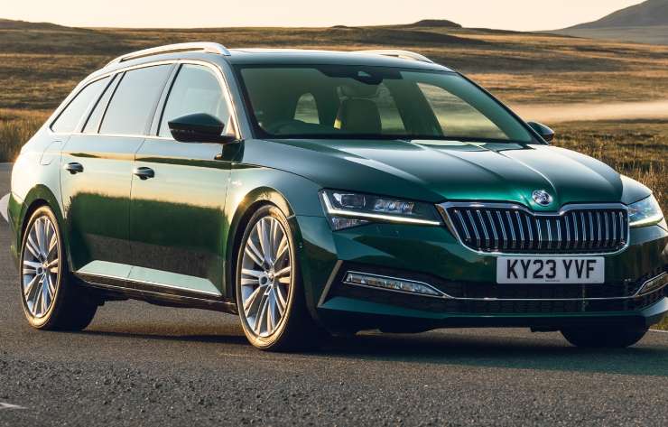 Skoda Superb nella versione Sleeper Edition