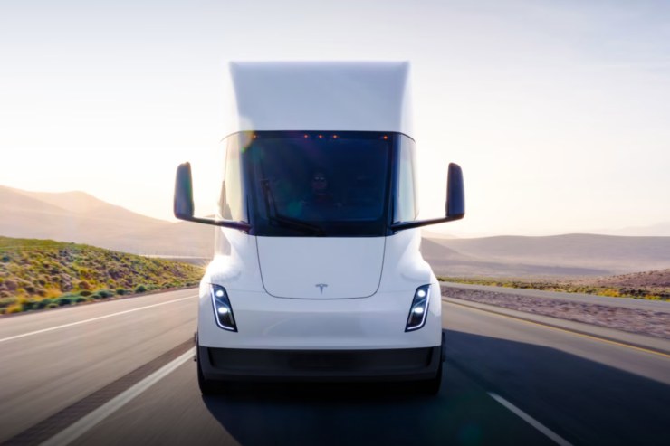 Tesla Semi anche in Europa