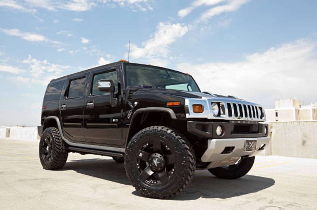 Hummer costo basso Giappone