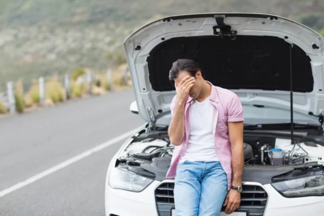 Auto con difetti gravi danni problemi